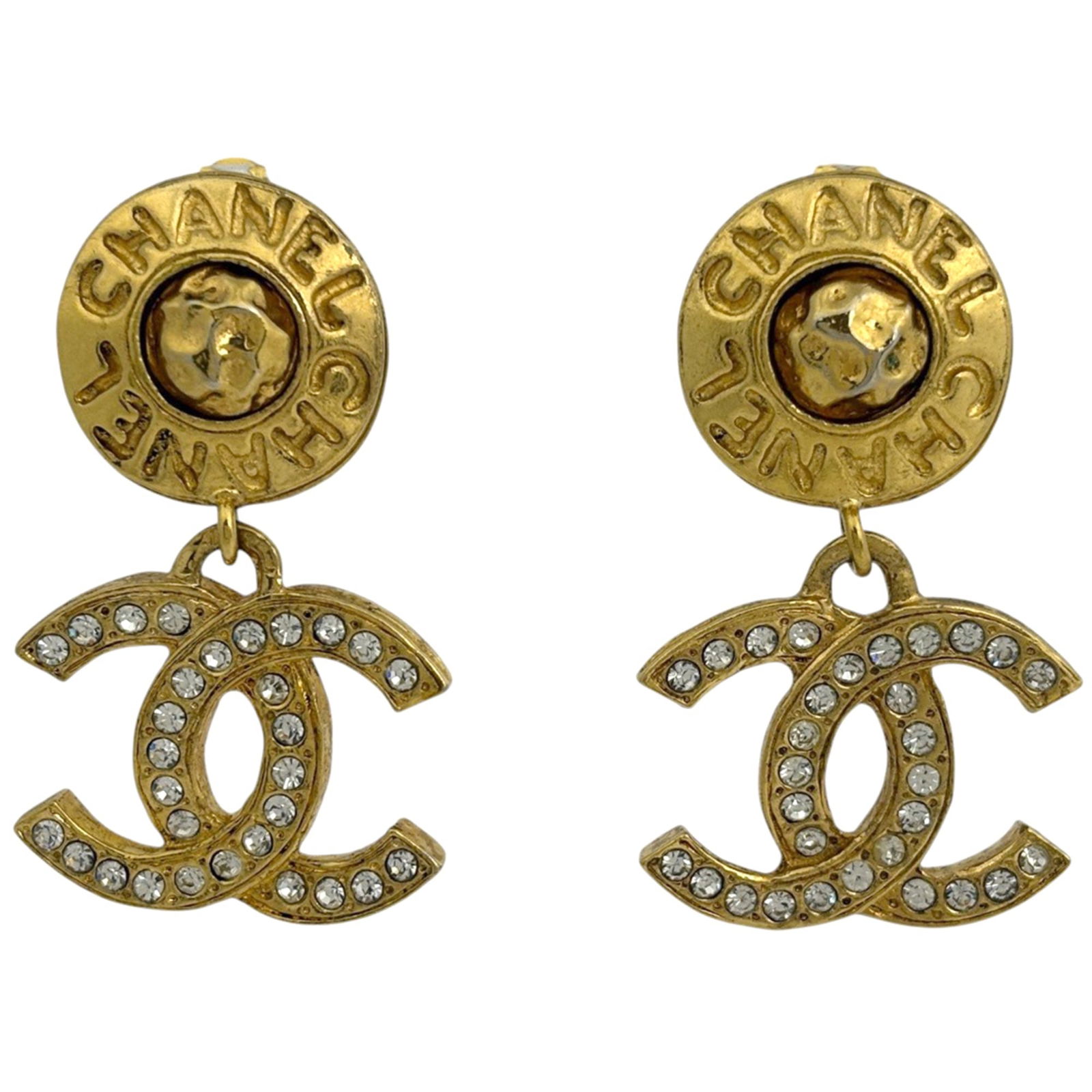 Plating Chanel Clip Earrings Gold: Plating Chanel Clip Earrings Gold This listing features Plating Chanel Clip Earrings Gold. Item specifics are provided below. Item Specifics: Brand: Chanel Type: Clip Earrings Gender: Women Material: