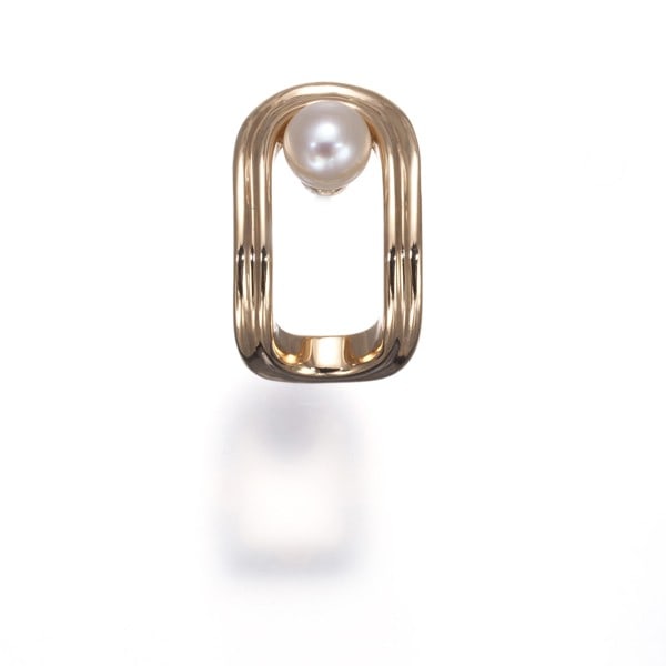 Gold Hirotaka Earrings Akoya Pearl Beluga 10K 416 Yellow: Gold Hirotaka Earrings Akoya Pearl Beluga 10K 416 Yellow This listing features Gold Hirotaka Earrings Akoya Pearl Beluga 10K 416 Yellow. Item specifics are provided below. Item Specifics: Brand: