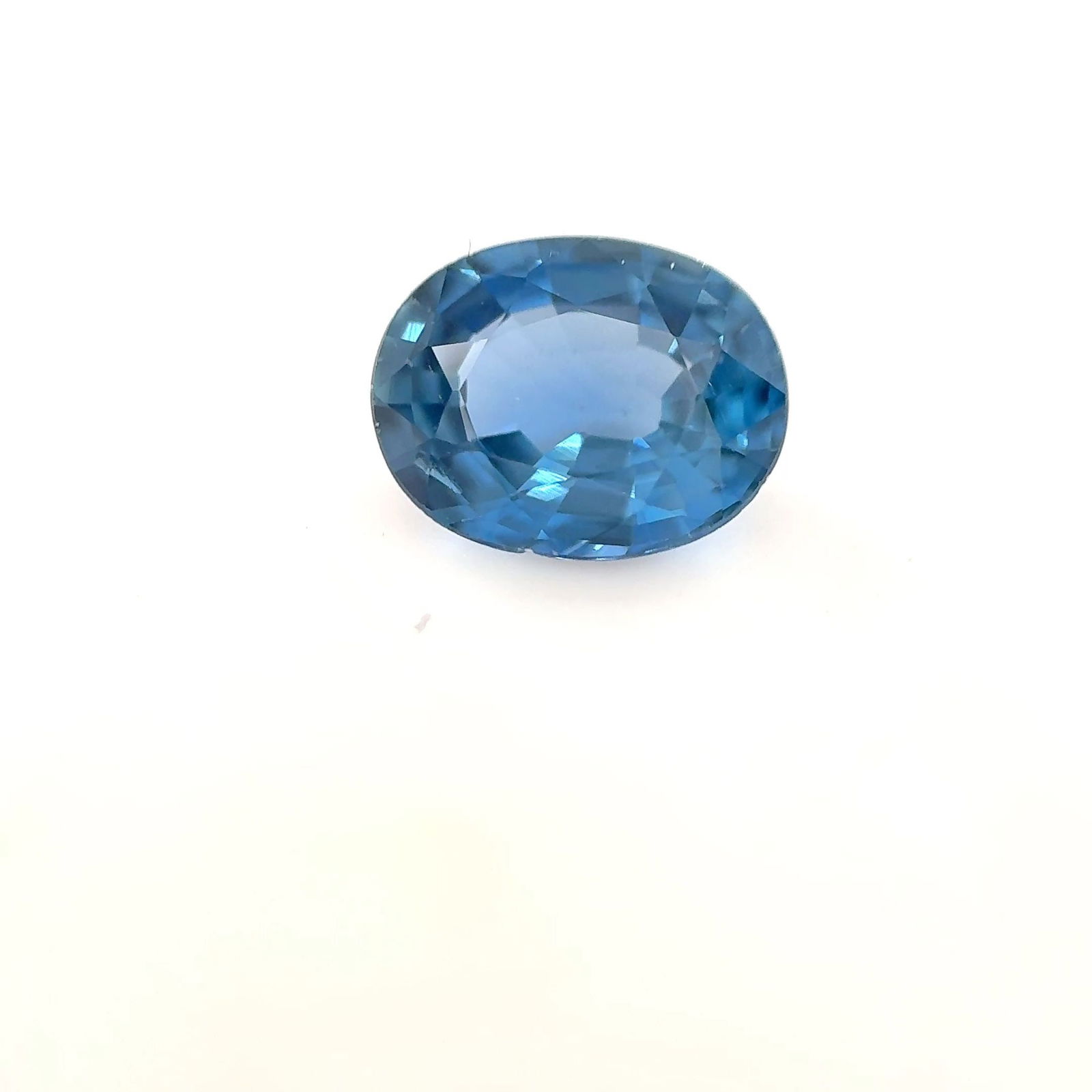 Loose Sapphire Gemstone - Oval 1.15ct Blue SI: Loose Sapphire Gemstone - Oval 1.15ct Blue SI This listing features Loose Sapphire Gemstone - Oval 1.15ct Blue SI. Item specifics are provided below. Item Specifics: Type: Sapphire Carat: 1.15 Cut: