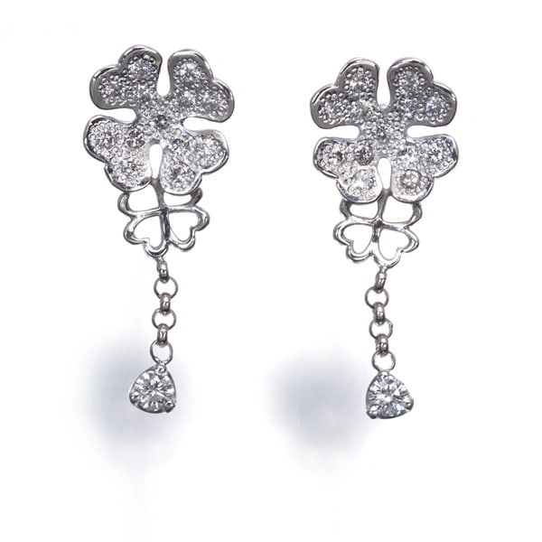 900 Lanvin Earrings Diamond 0.13Ct/ 0.13Ct Clover 18K Wg/ Pt: 900 Lanvin Earrings Diamond 0.13Ct/ 0.13Ct Clover 18K Wg/ Pt This listing features 900 Lanvin Earrings Diamond 0.13Ct/ 0.13Ct Clover 18K Wg/ Pt. Item specifics are provided below. Item Specifics: