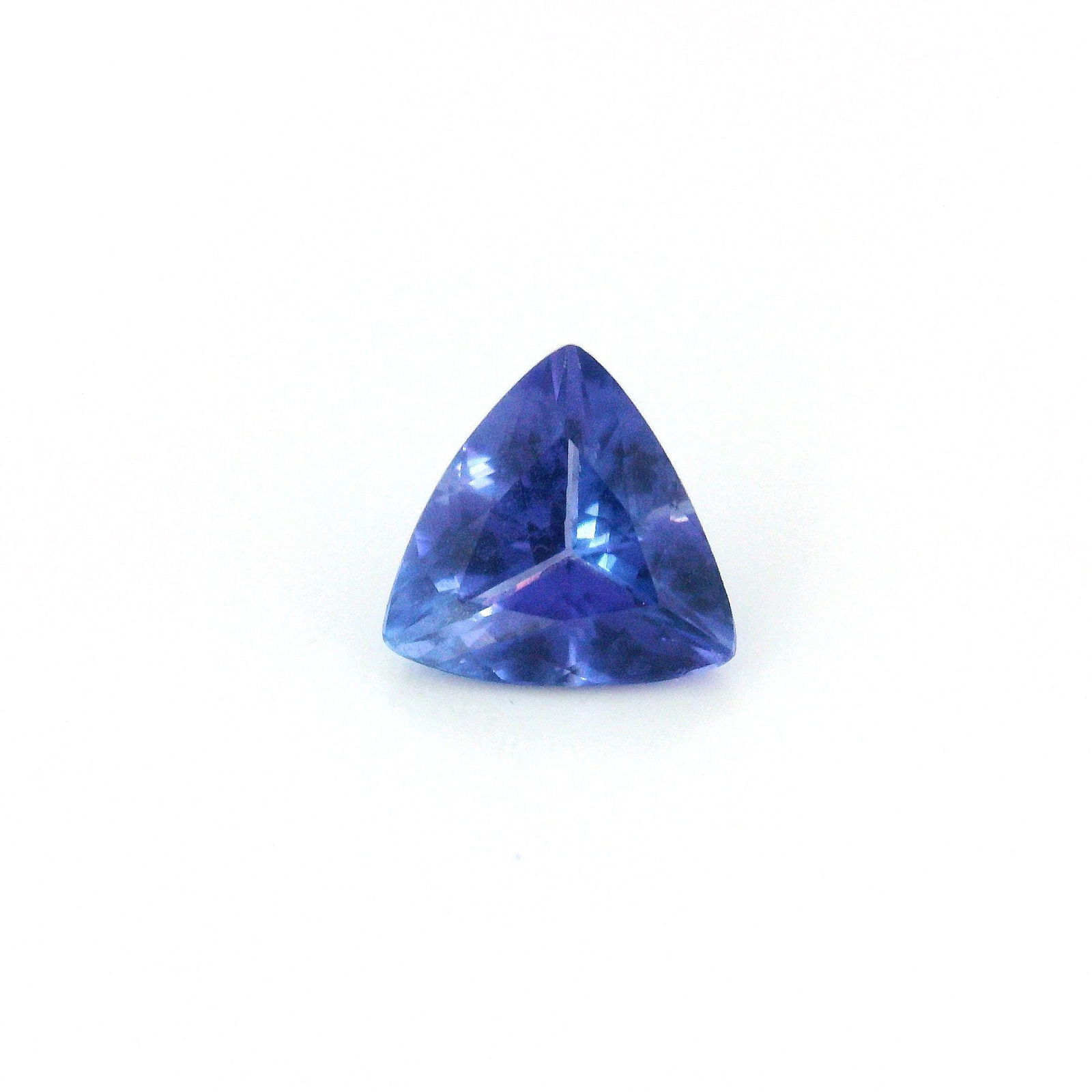 Loose Tanzanite Gemstone - GSI Triangular 1.57ct Blue EC: Loose Tanzanite Gemstone - GSI Triangular 1.57ct Blue EC This listing features Loose Tanzanite Gemstone - GSI Triangular 1.57ct Blue EC. Item specifics are provided below. Item Specifics: Type: