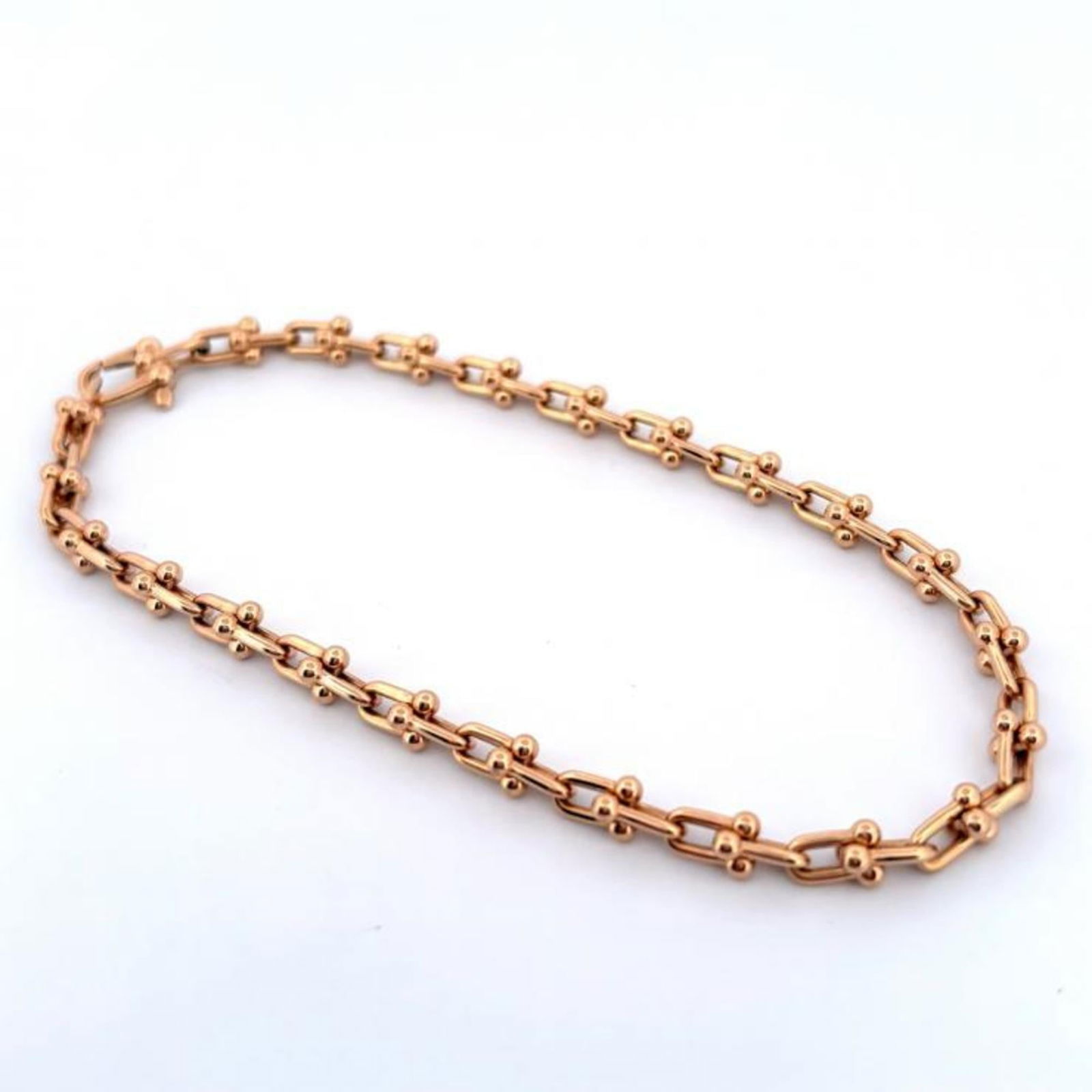 (18K) Tiffany Charm Bracelet Yellow Gold: (18K) Tiffany Charm Bracelet Yellow Gold This listing features (18K) Tiffany Charm Bracelet Yellow Gold. Item specifics are provided below. Item Specifics: Brand: Tiffany Type: Charm Bracelet