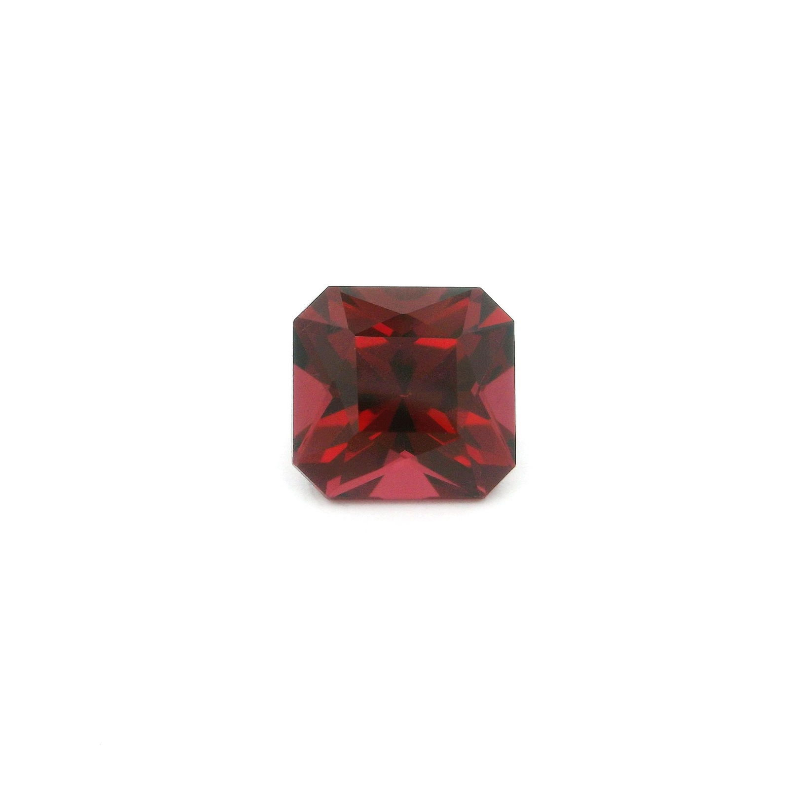 Loose Garnet Gemstone - GSI Octagonal 1.58ct Red EC: Loose Garnet Gemstone - GSI Octagonal 1.58ct Red EC This listing features Loose Garnet Gemstone - GSI Octagonal 1.58ct Red EC. Item specifics are provided below. Item Specifics: Type: Garnet Carat: