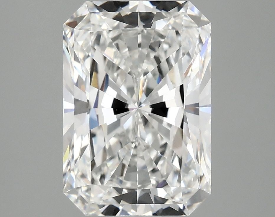 Loose Lab Diamond - IGI Radiant 3.08ct E VS1: Loose Lab Diamond - IGI Radiant 3.08ct E VS1 This listing features Loose Lab Diamond - IGI Radiant 3.08ct E VS1. Item specifics are provided below. Item Specifics: Source: This Is A Real Diamond