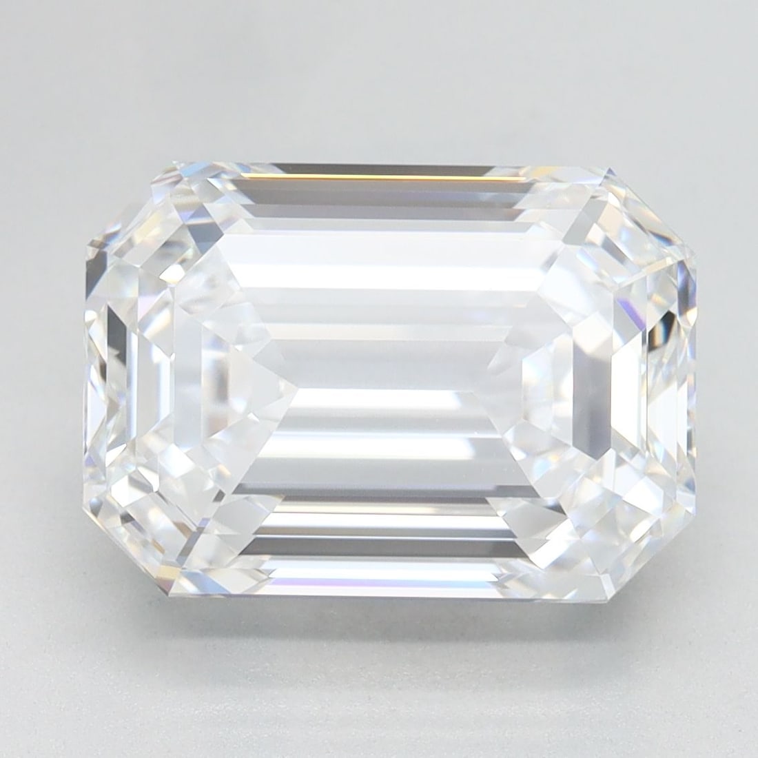 Loose Lab Diamond - GIA Emerald 4.43ct D VVS1: Loose Lab Diamond - GIA Emerald 4.43ct D VVS1 This listing features Loose Lab Diamond - GIA Emerald 4.43ct D VVS1. Item specifics are provided below. Item Specifics: Source: This Is A Real Diamond