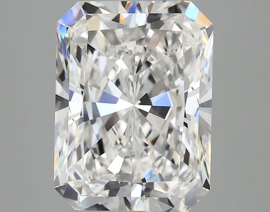 Loose Lab Diamond - IGI Radiant 3.1ct D VS1: Loose Lab Diamond - IGI Radiant 3.1ct D VS1 This listing features Loose Lab Diamond - IGI Radiant 3.1ct D VS1. Item specifics are provided below. Item Specifics: Source: This Is A Real Diamond Grown