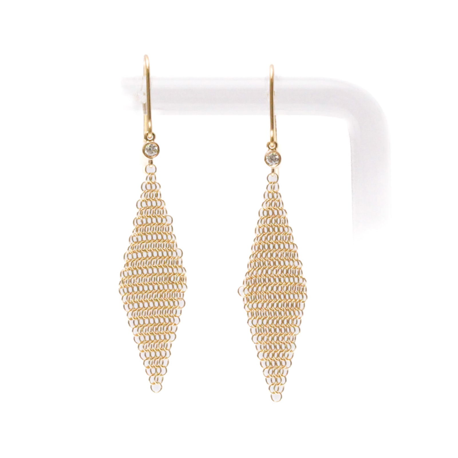 (18K) Tiffany Drop Earrings Pink Gold: (18K) Tiffany Drop Earrings Pink Gold This listing features (18K) Tiffany Drop Earrings Pink Gold. Item specifics are provided below. Item Specifics: Brand: Tiffany Type: Drop Earrings Style: Fashion