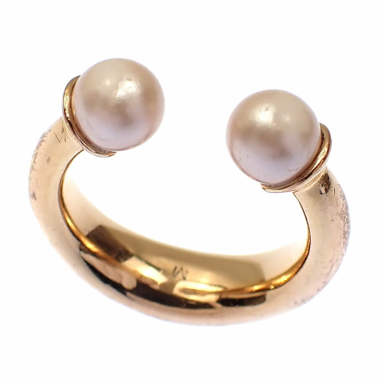 Plating Christian Dior Band Ring Gold: Plating Christian Dior Band Ring Gold This listing features Plating Christian Dior Band Ring Gold. Item specifics are provided below. Item Specifics: Brand: Christian Dior Type: Band Ring Gender: