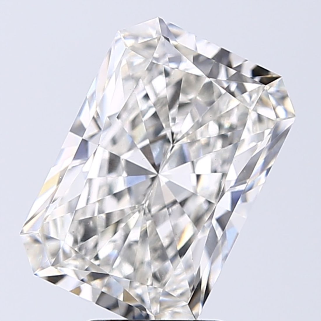 Loose Lab Diamond - IGI Radiant 4.06ct H VS1: Loose Lab Diamond - IGI Radiant 4.06ct H VS1 This listing features Loose Lab Diamond - IGI Radiant 4.06ct H VS1. Item specifics are provided below. Item Specifics: Source: This Is A Real Diamond