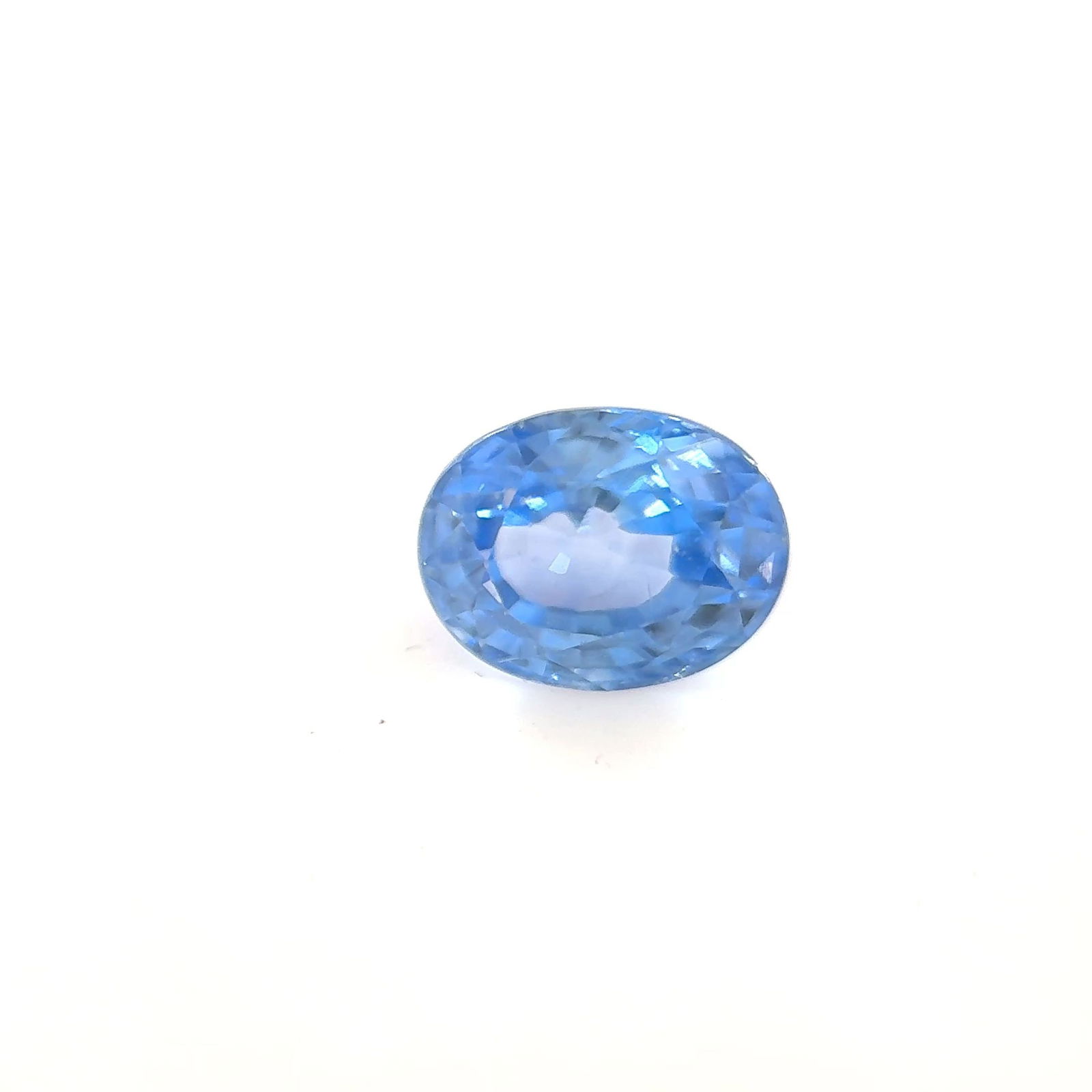 Loose Sapphire Gemstone - Oval 1.07ct Blue SI: Loose Sapphire Gemstone - Oval 1.07ct Blue SI This listing features Loose Sapphire Gemstone - Oval 1.07ct Blue SI. Item specifics are provided below. Item Specifics: Type: Sapphire Carat: 1.07 Cut: