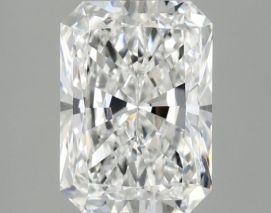 Loose Lab Diamond - IGI Radiant 3.07ct E VS1: Loose Lab Diamond - IGI Radiant 3.07ct E VS1 This listing features Loose Lab Diamond - IGI Radiant 3.07ct E VS1. Item specifics are provided below. Item Specifics: Source: This Is A Real Diamond