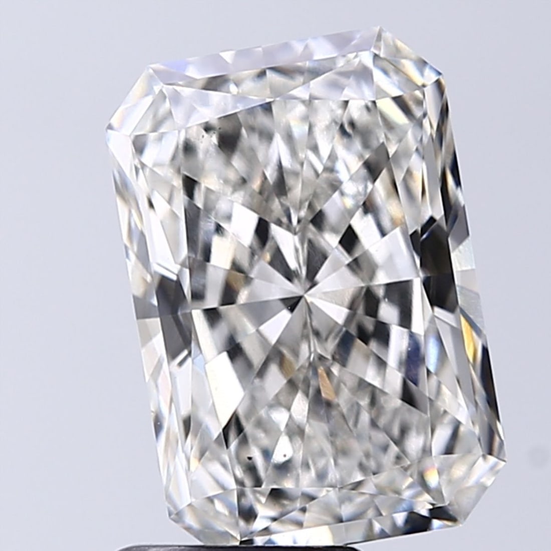 Loose Lab Diamond - IGI Radiant 4.08ct H VS2: Loose Lab Diamond - IGI Radiant 4.08ct H VS2 This listing features Loose Lab Diamond - IGI Radiant 4.08ct H VS2. Item specifics are provided below. Item Specifics: Source: This Is A Real Diamond