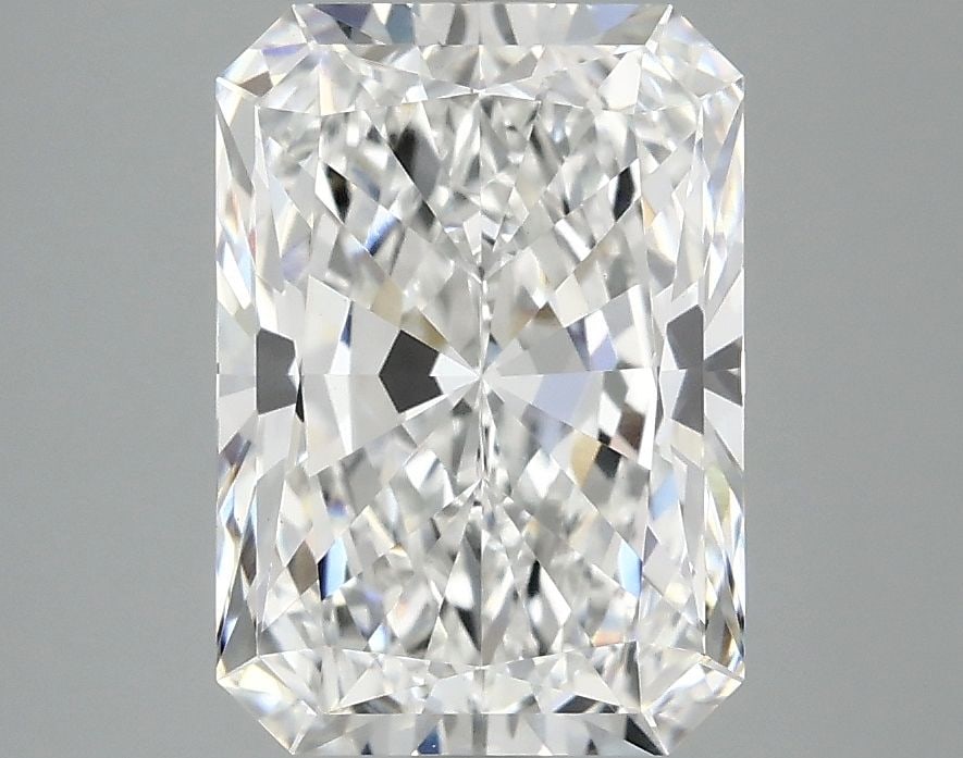Loose Lab Diamond - IGI Radiant 3.1ct E VS1: Loose Lab Diamond - IGI Radiant 3.1ct E VS1 This listing features Loose Lab Diamond - IGI Radiant 3.1ct E VS1. Item specifics are provided below. Item Specifics: Source: This Is A Real Diamond Grown