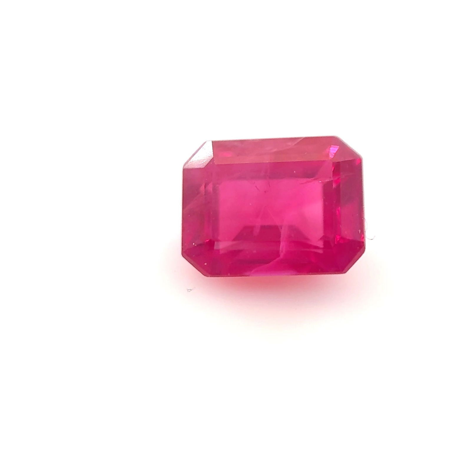 Loose Ruby Gemstone - Emerald 1.0ct Red SI: Loose Ruby Gemstone - Emerald 1.0ct Red SI This listing features Loose Ruby Gemstone - Emerald 1.0ct Red SI. Item specifics are provided below. Item Specifics: Type: Ruby Carat: 1.0 Cut: Faceted