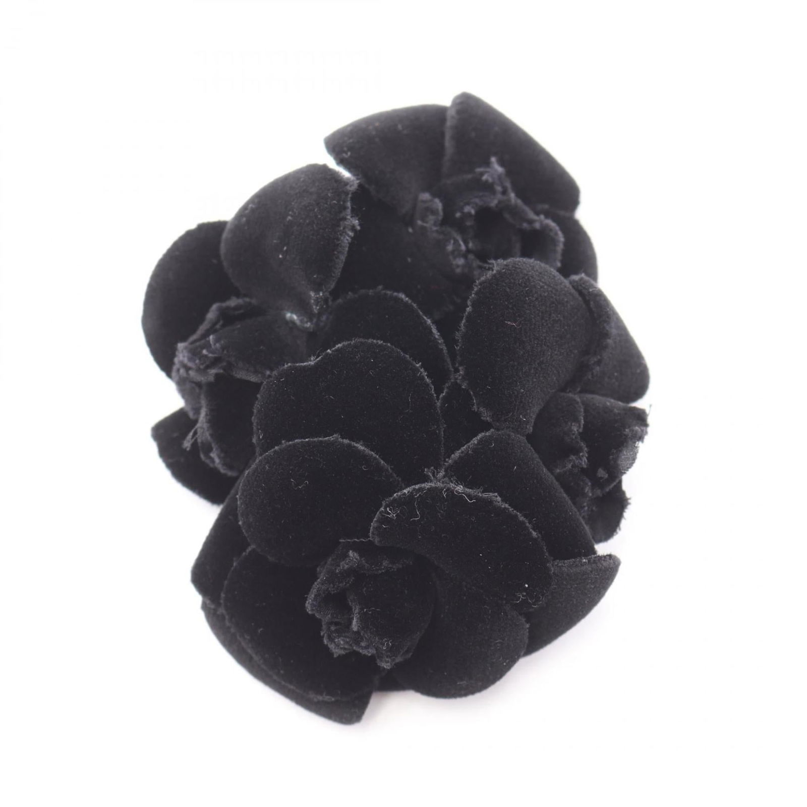 Corsage Chanel: Corsage Chanel This listing features Corsage Chanel. Item specifics are provided below. Item Specifics: Brand: Chanel Type: Corsage Gender: Women Color: Black Size (Hxwxd): 8cm x 11cm / 3.14'' x 4.33'