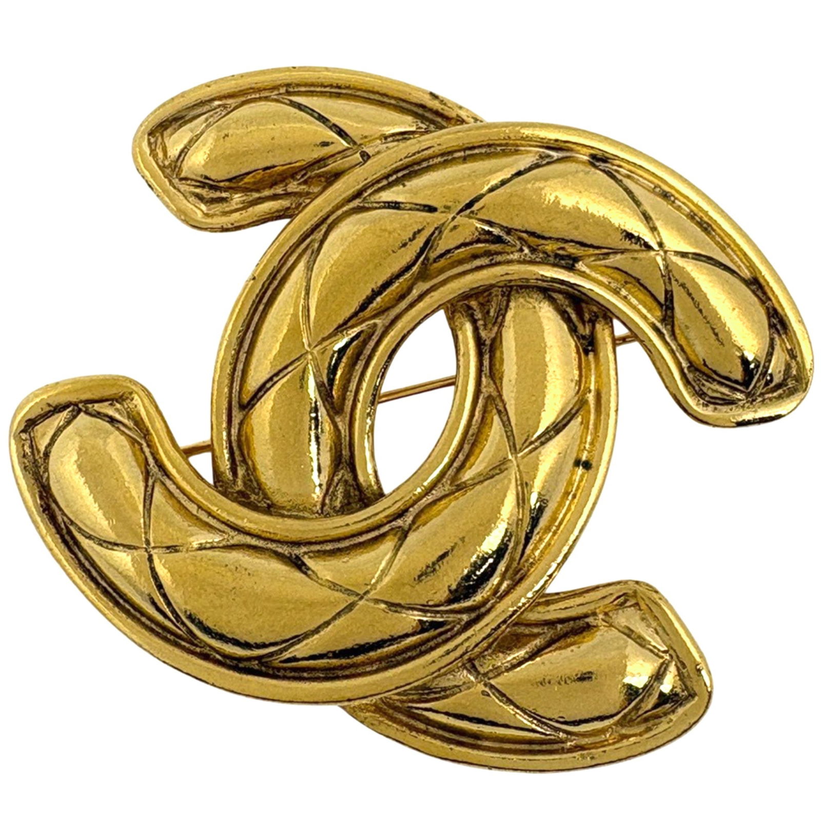 Plating Chanel Brooch Gold: Plating Chanel Brooch Gold This listing features Plating Chanel Brooch Gold. Item specifics are provided below. Item Specifics: Brand: Chanel Type: Brooch Gender: Women Material: Gold Plating Color: G