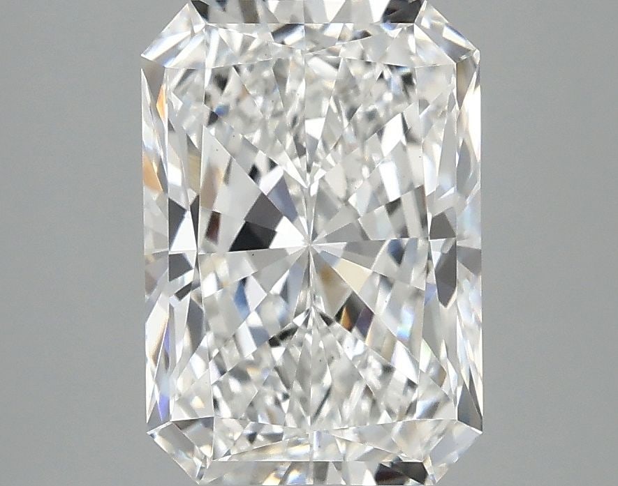 Loose Lab Diamond - IGI Radiant 3.06ct E VS1: Loose Lab Diamond - IGI Radiant 3.06ct E VS1 This listing features Loose Lab Diamond - IGI Radiant 3.06ct E VS1. Item specifics are provided below. Item Specifics: Source: This Is A Real Diamond