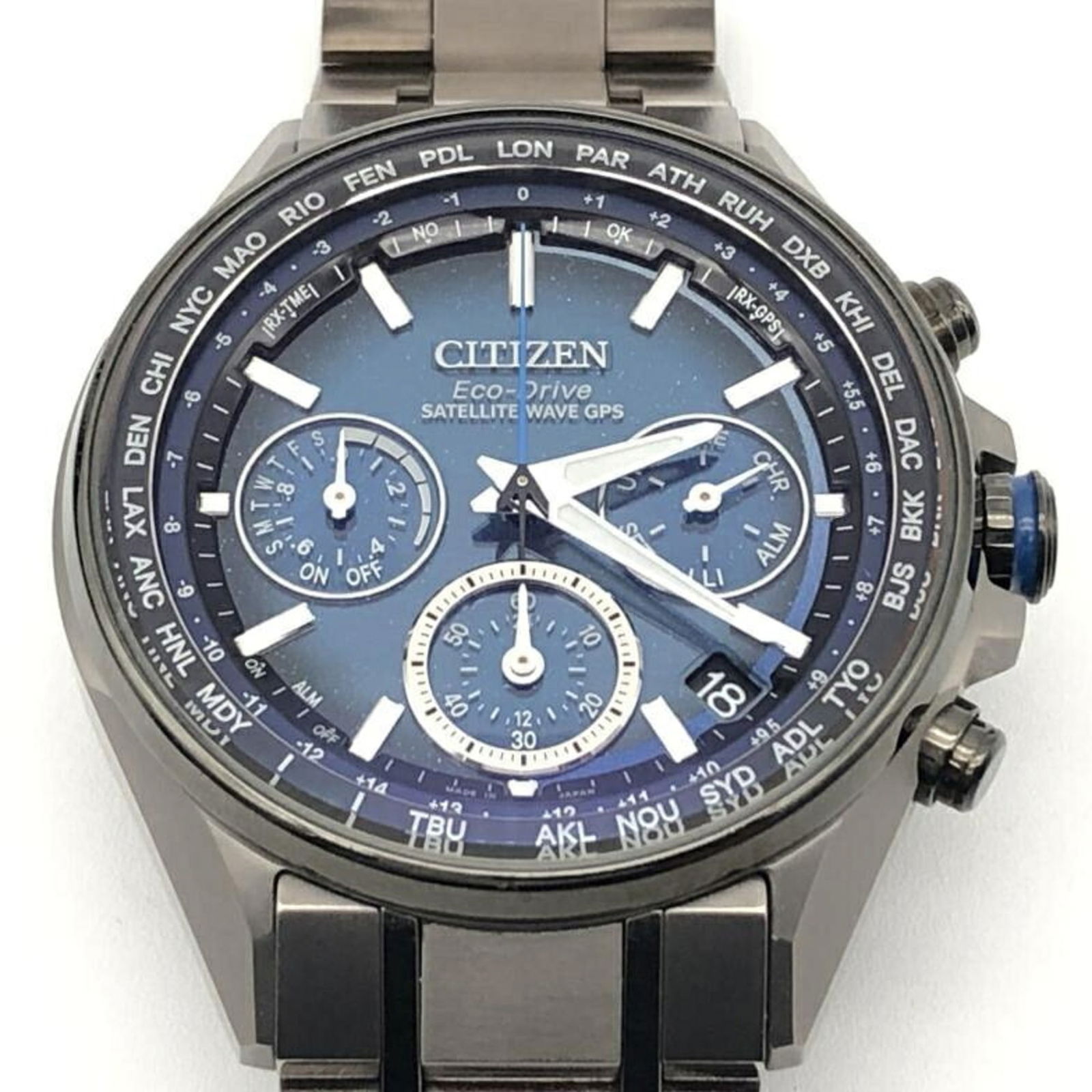 Wristwatch Citizen: Wristwatch Citizen This listing features Wristwatch Citizen. Item specifics are provided below. Item Specifics: Brand: Citizen Type: Wristwatch Gender: Men Color: Blue, Gray Wrist Size: 18cm / 7.08''