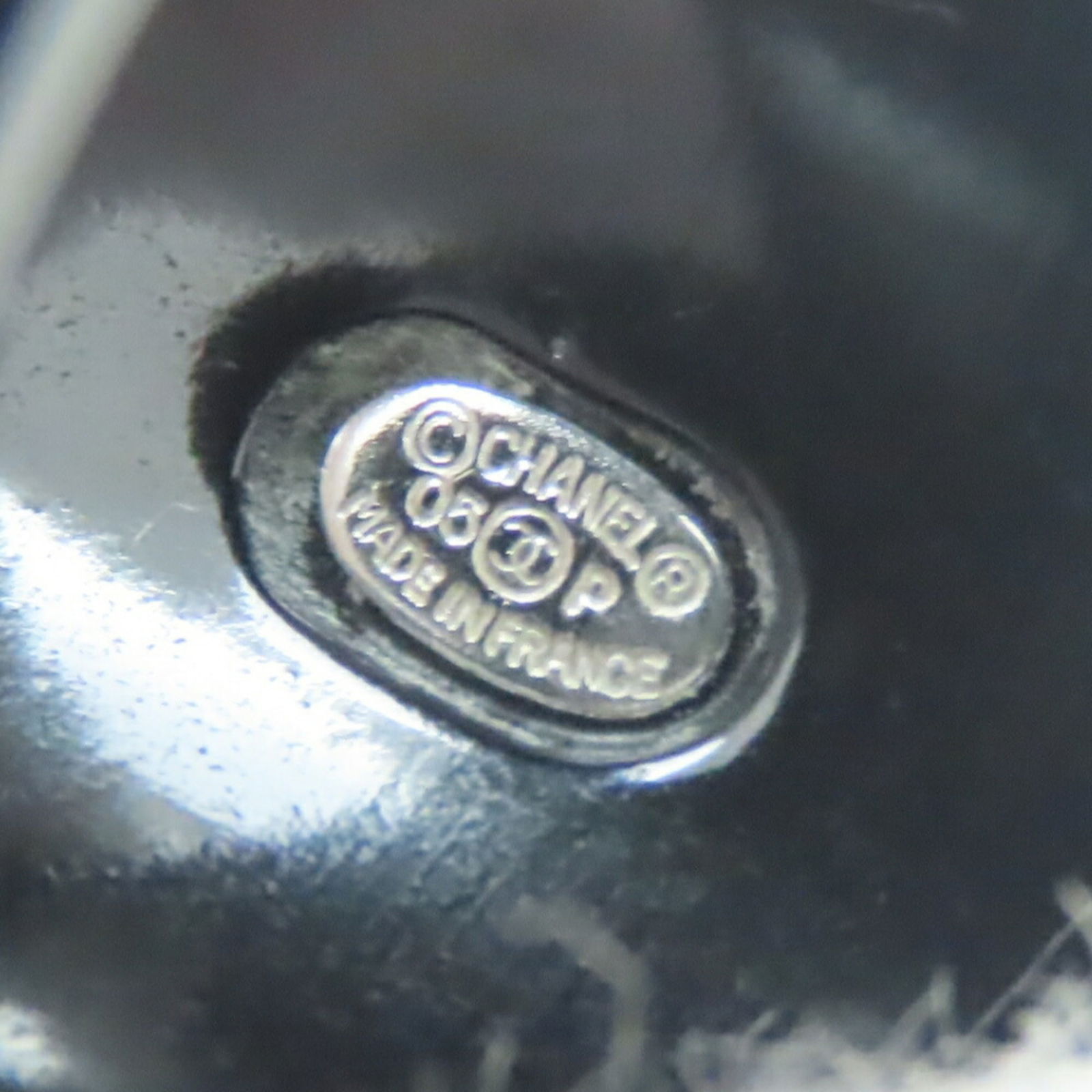 Plastic Chanel Band Ring - 7