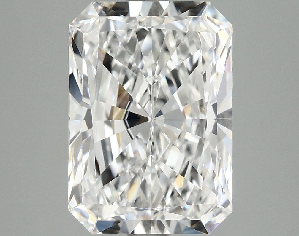 Loose Lab Diamond - IGI Radiant 3.07ct D VS1: Loose Lab Diamond - IGI Radiant 3.07ct D VS1 This listing features Loose Lab Diamond - IGI Radiant 3.07ct D VS1. Item specifics are provided below. Item Specifics: Source: This Is A Real Diamond