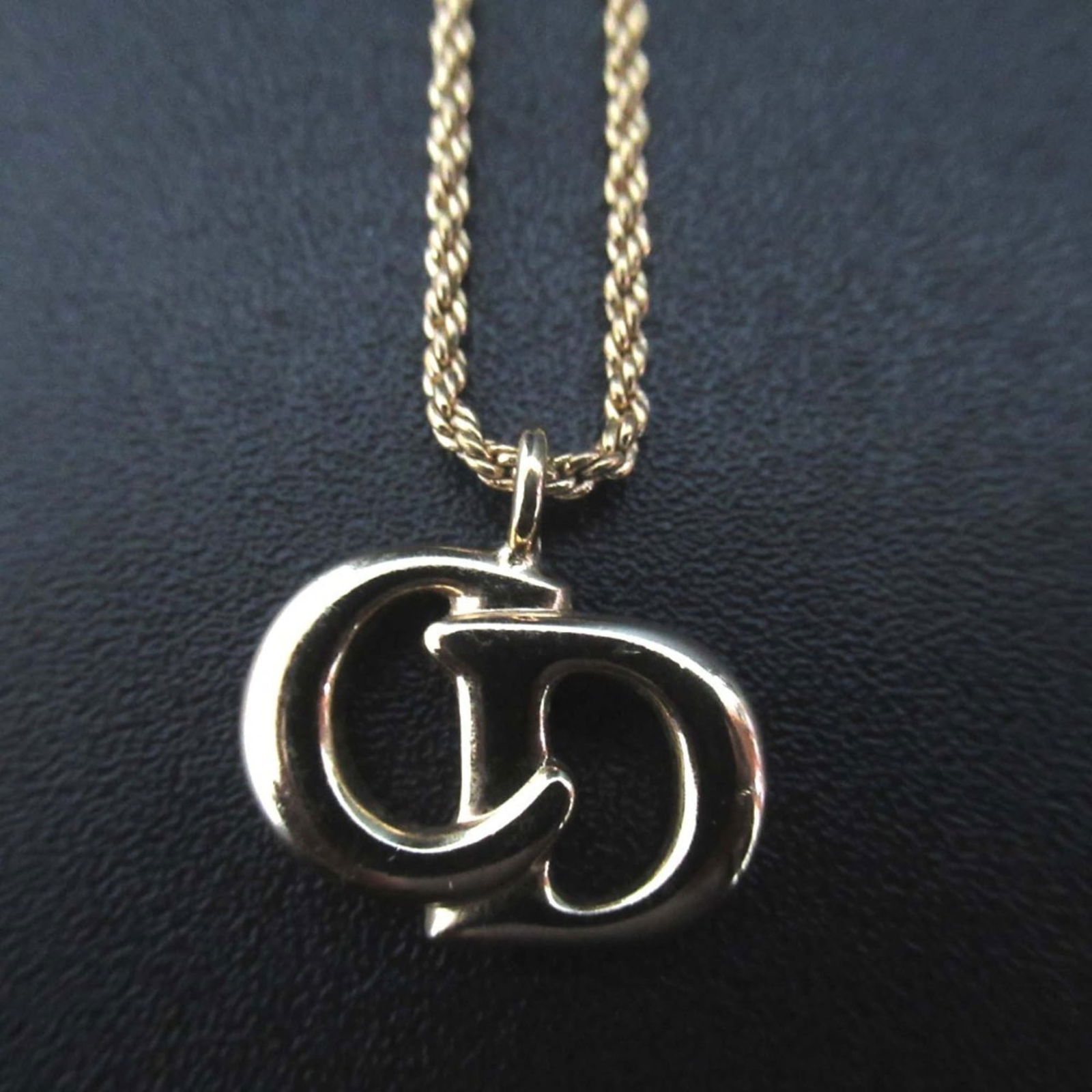 for women - Christian Dior logo charm necklace pendant - GP - gold color: for women - Christian Dior logo charm necklace pendant - GP - gold color This listing features for women - Christian Dior logo charm necklace pendant - GP - gold color. Item specifics are provided
