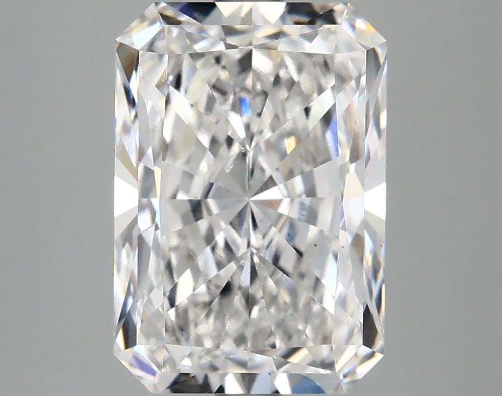 Loose Lab Diamond - IGI Radiant 4.1ct E VS1: Loose Lab Diamond - IGI Radiant 4.1ct E VS1 This listing features Loose Lab Diamond - IGI Radiant 4.1ct E VS1. Item specifics are provided below. Item Specifics: Source: This Is A Real Diamond Grown