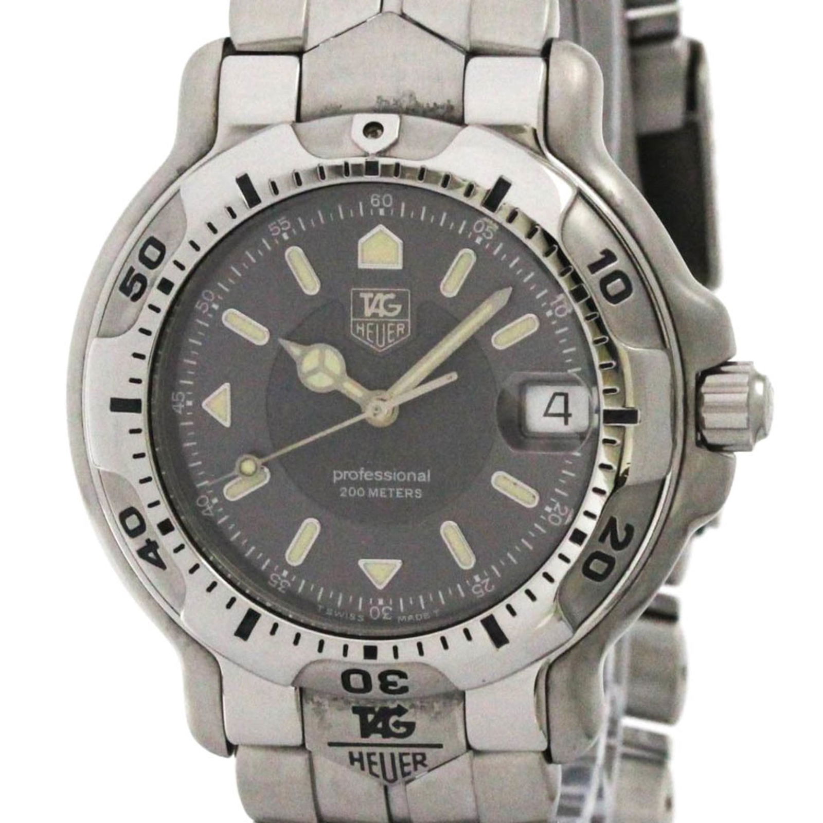Wristwatch Tag Heuer: Wristwatch Tag Heuer This listing features Wristwatch Tag Heuer. Item specifics are provided below. Item Specifics: Brand: Tag Heuer Type: Wristwatch Style: Sport Gender: Men Material (Case):