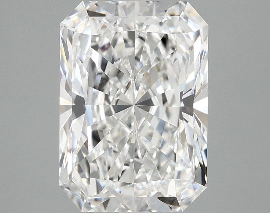 Loose Lab Diamond - IGI Radiant 3.1ct E VS1 (1 of 1)