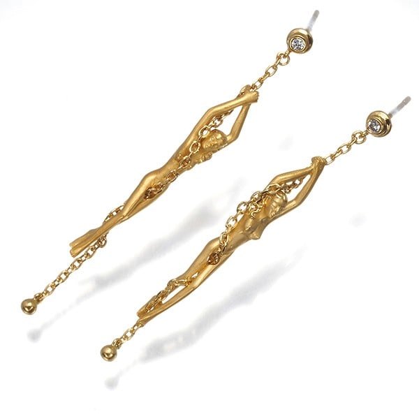 Gold Carrera Y Carrera Earrings Diamond Silence 18K 750 Yellow: Gold Carrera Y Carrera Earrings Diamond Silence 18K 750 Yellow This listing features Gold Carrera Y Carrera Earrings Diamond Silence 18K 750 Yellow. Item specifics are provided below. Item