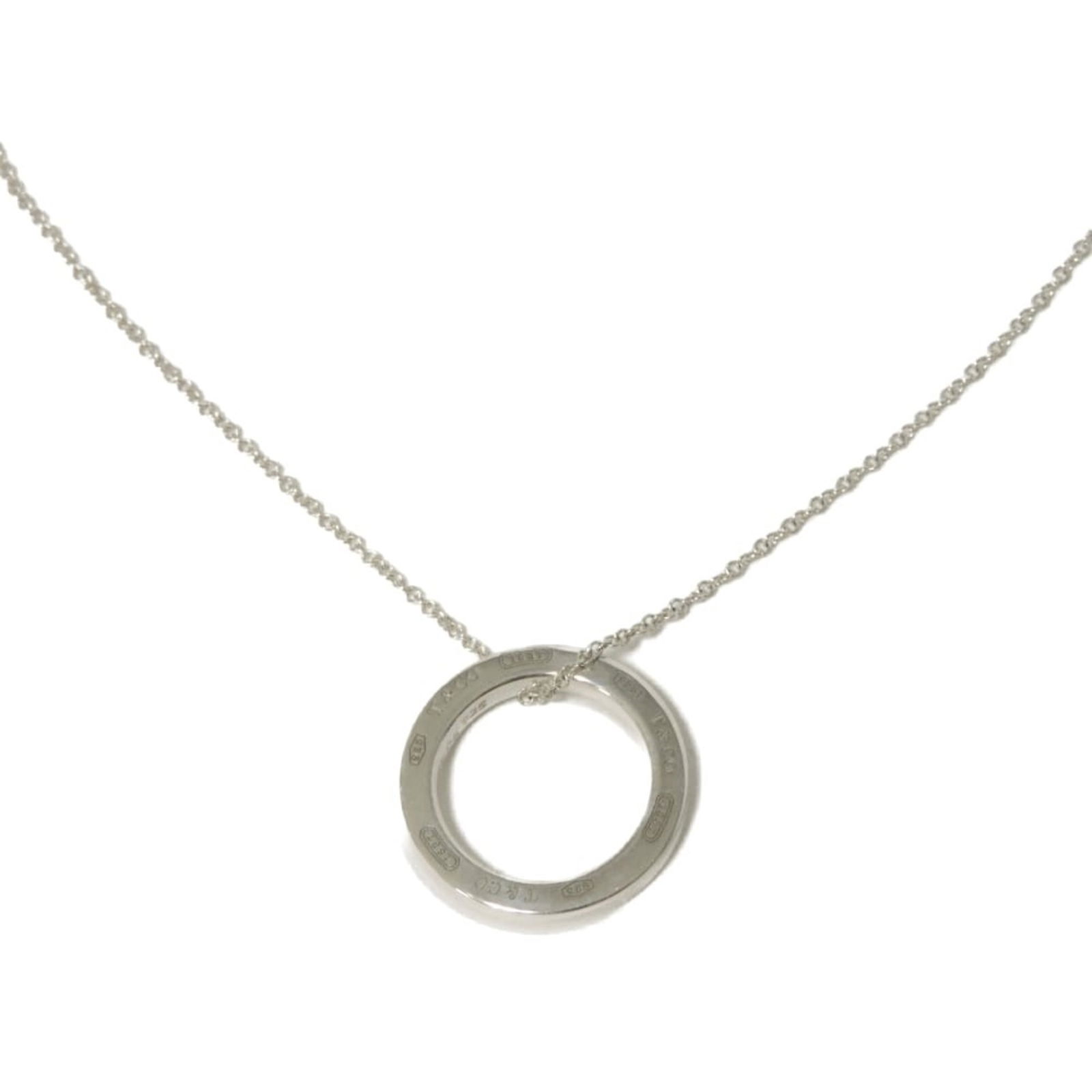 for Men and Women - Tiffany & Co. Medium Circle Pendant Necklace - Current Model - Sterling Silver: for Men and Women - Tiffany & Co. Medium Circle Pendant Necklace - Current Model - Sterling Silver - 60013960 This listing features for Men and Women - Tiffany & Co. Medium Circle Pendant Necklace - C