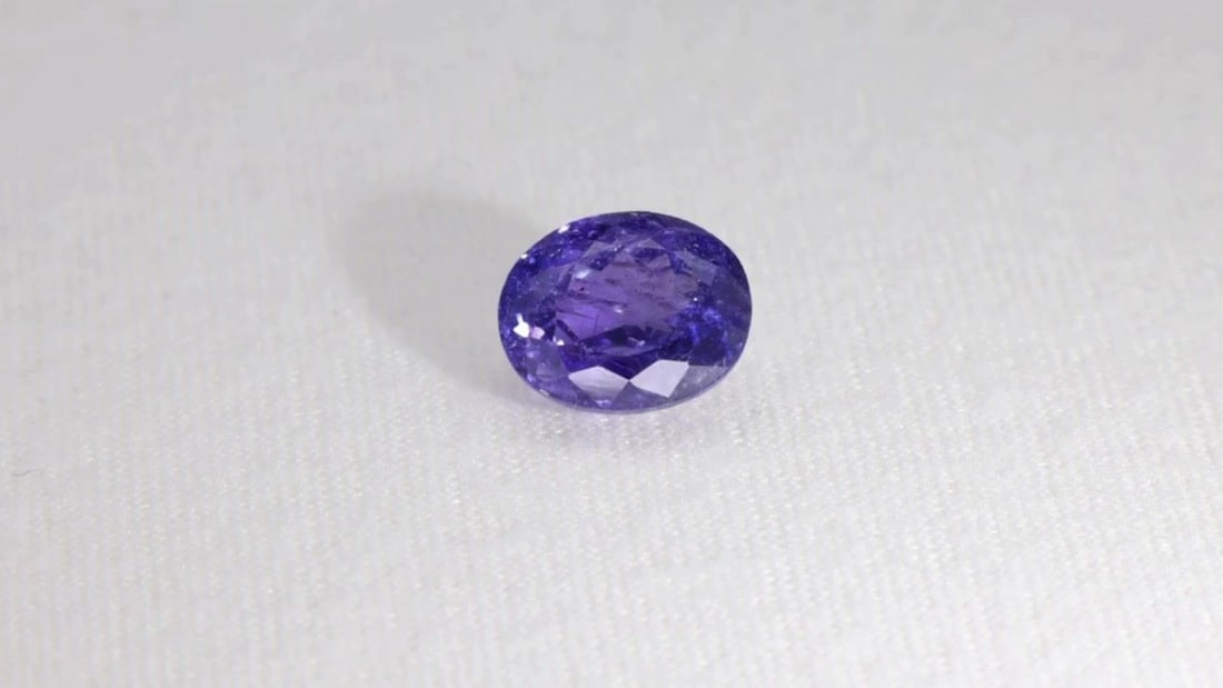 Loose Tanzanite Gemstone - IGI Oval 4.12ct Violet MI: Loose Tanzanite Gemstone - IGI Oval 4.12ct Violet MI This listing features Loose Tanzanite Gemstone - IGI Oval 4.12ct Violet MI. Item specifics are provided below. Item Specifics: Type: Tanzanite