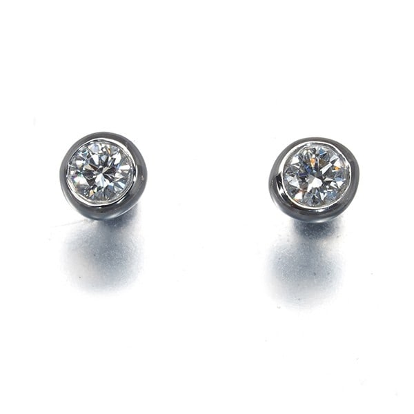 Platinum Tiffany&Co. Earrings Diamond 0.05/ 0.05Ct By The Yard 950: Platinum Tiffany&Co. Earrings Diamond 0.05/ 0.05Ct By The Yard 950 This listing features Platinum Tiffany&Co. Earrings Diamond 0.05/ 0.05Ct By The Yard 950. Item specifics are provided below. Item