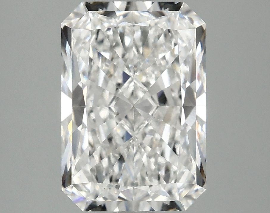 Loose Lab Diamond - IGI Radiant 3.06ct E VS1: Loose Lab Diamond - IGI Radiant 3.06ct E VS1 This listing features Loose Lab Diamond - IGI Radiant 3.06ct E VS1. Item specifics are provided below. Item Specifics: Source: This Is A Real Diamond