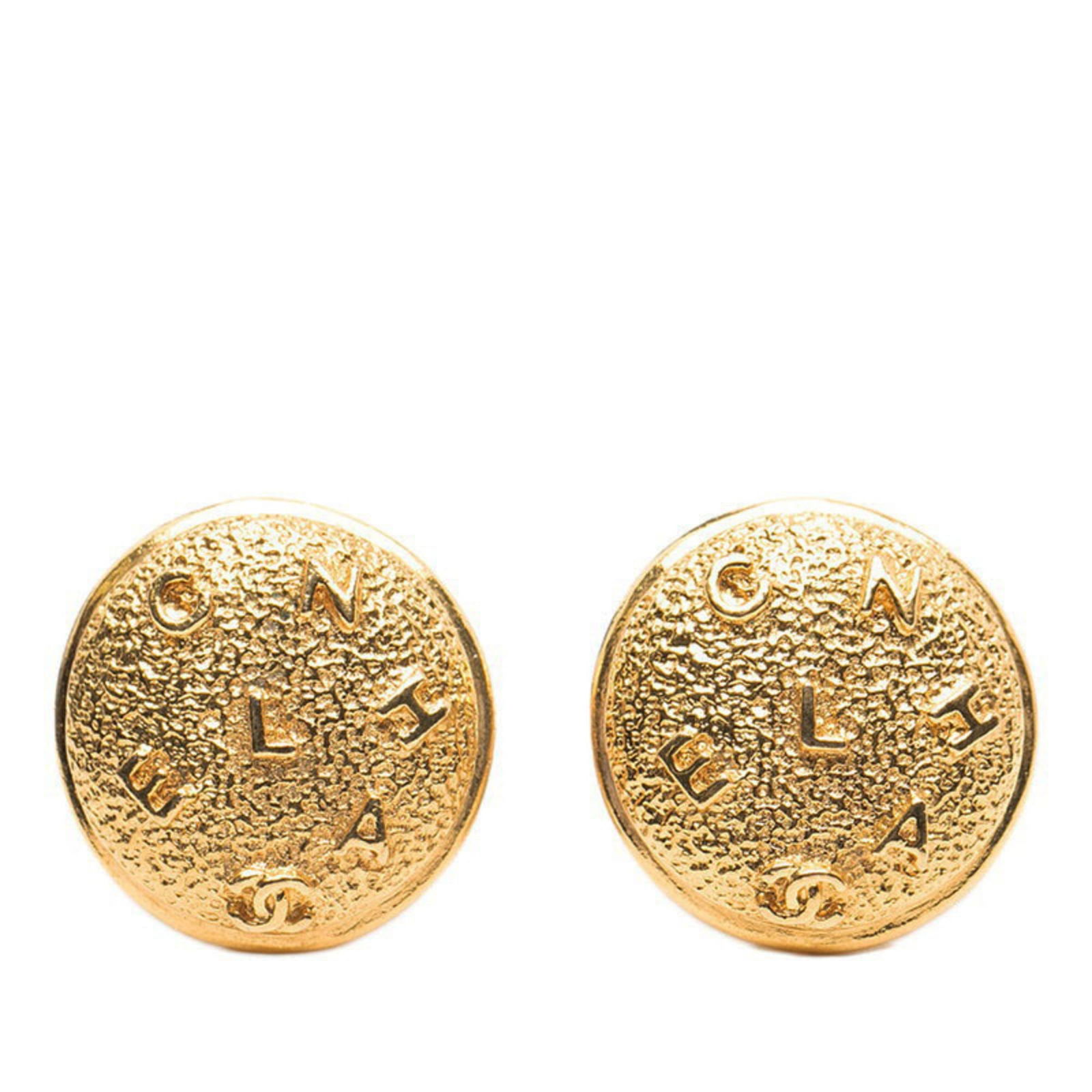 Plating Chanel Clip Earrings Gold: Plating Chanel Clip Earrings Gold This listing features Plating Chanel Clip Earrings Gold. Item specifics are provided below. Item Specifics: Brand: Chanel Type: Clip Earrings Gender: Women Material: