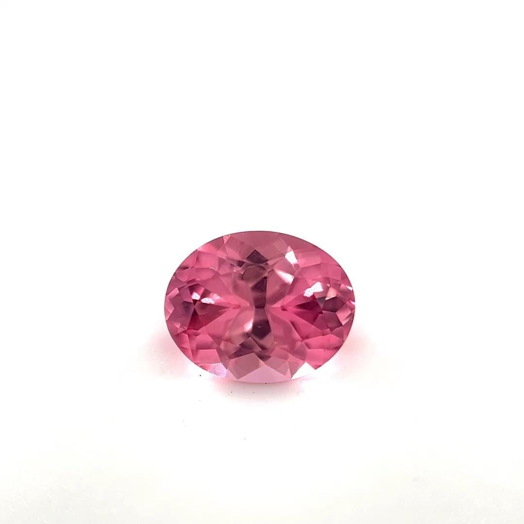 Loose Tourmaline Gemstone - Oval 1.52ct Pink SI: Loose Tourmaline Gemstone - Oval 1.52ct Pink SI This listing features Loose Tourmaline Gemstone - Oval 1.52ct Pink SI. Item specifics are provided below. Item Specifics: Type: Tourmaline Carat: 1.52