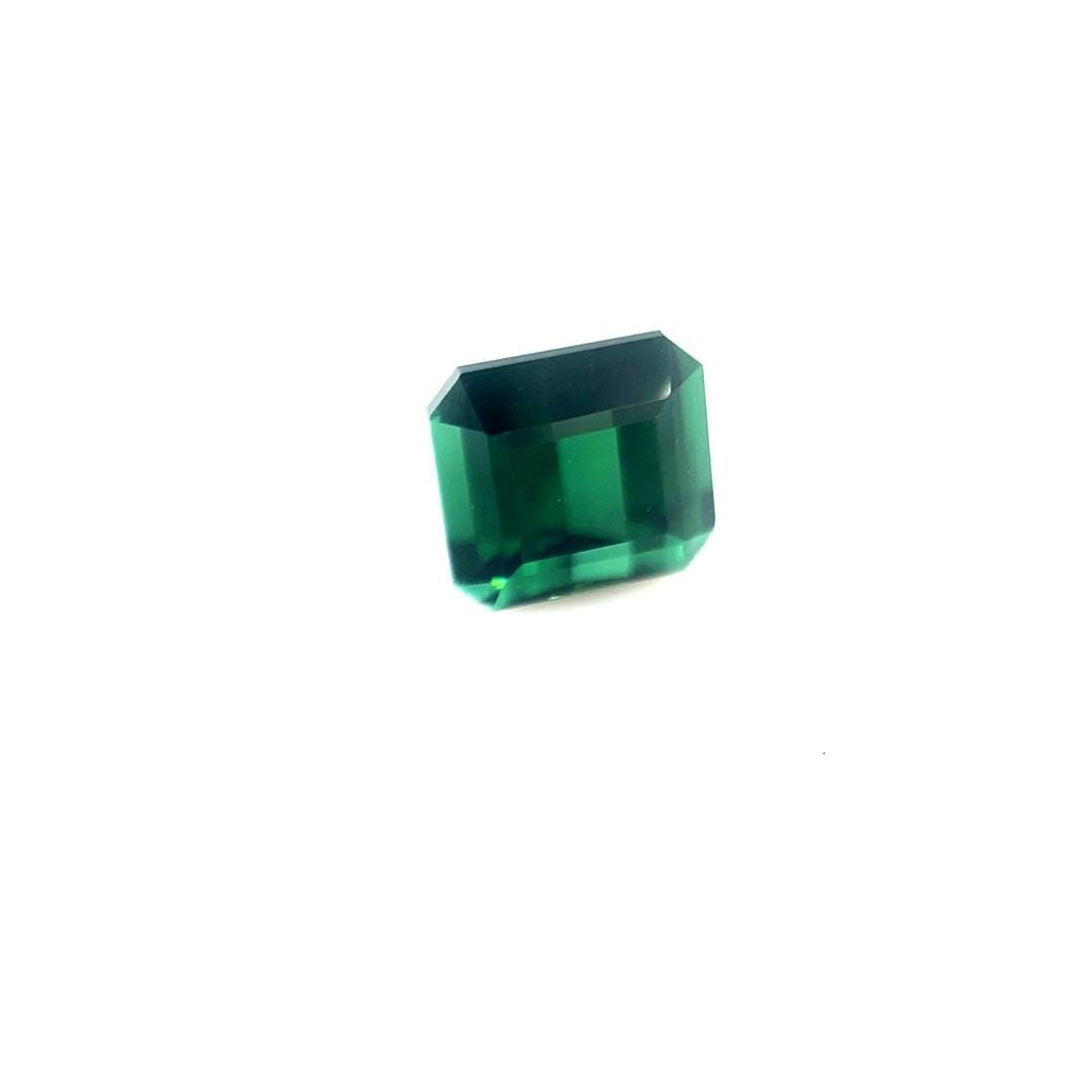 Loose Tourmaline Gemstone - Emerald 2.22ct Green SI (1 of 1)