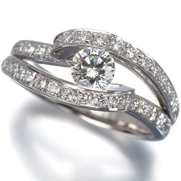 Platinum Diamond 0.46Ct/ 0.41Ct Ring 900 (1 of 4)