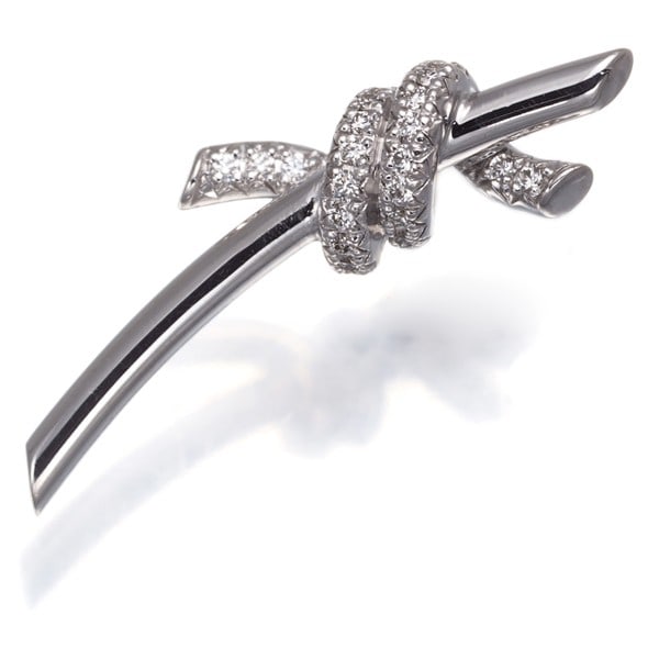 Gold Tiffany&Co. Single Earring Diamond Knot 18K 750 White: Gold Tiffany&Co. Single Earring Diamond Knot 18K 750 White This listing features Gold Tiffany&Co. Single Earring Diamond Knot 18K 750 White. Item specifics are provided below. Item Specifics: Brand: