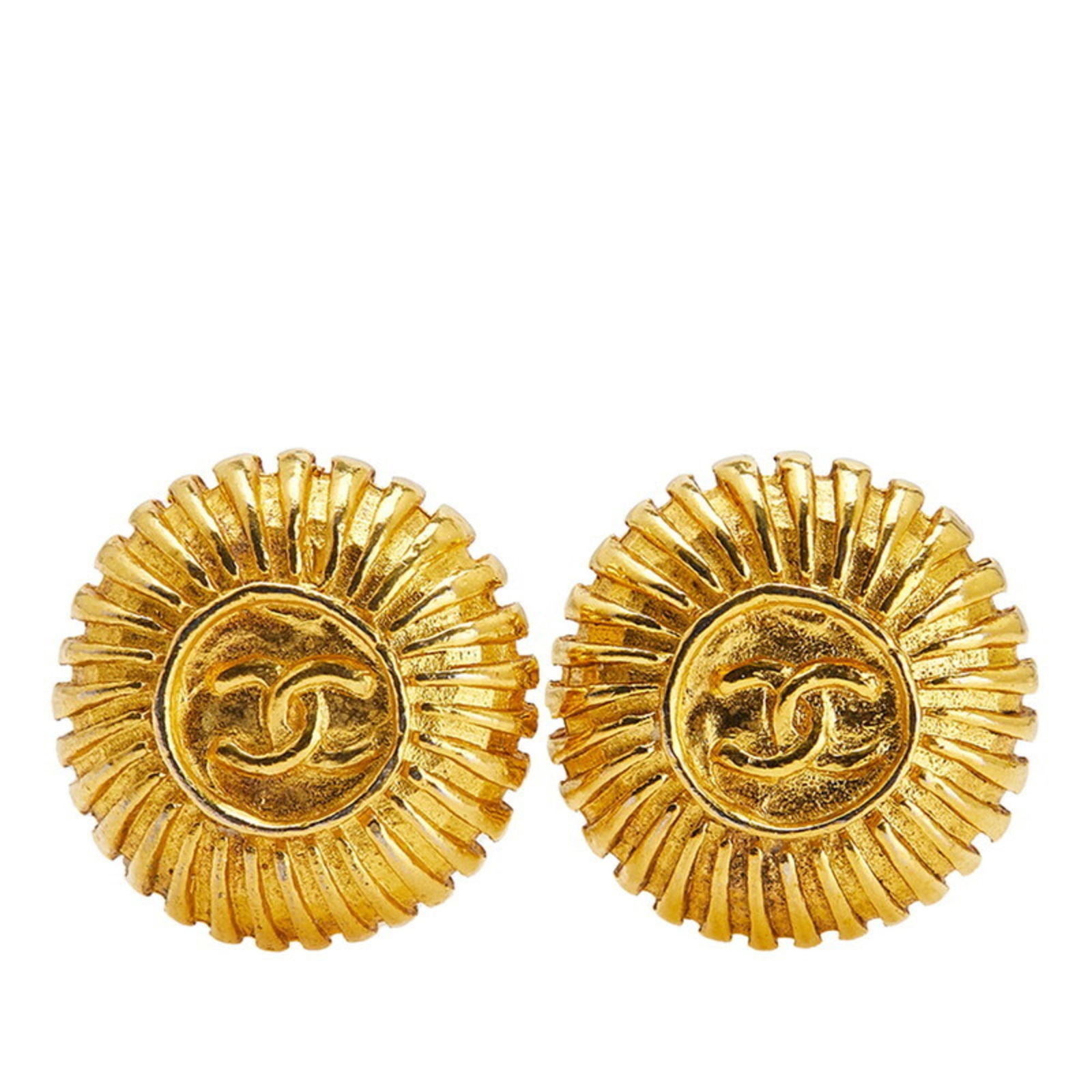 Earrings Chanel Clip: Earrings Chanel Clip This listing features Earrings Chanel Clip. Item specifics are provided below. Item Specifics: Brand: Chanel Type: Clip Earrings Gender: Women Color: Gold Size (Hxwxd): 23.50mm x
