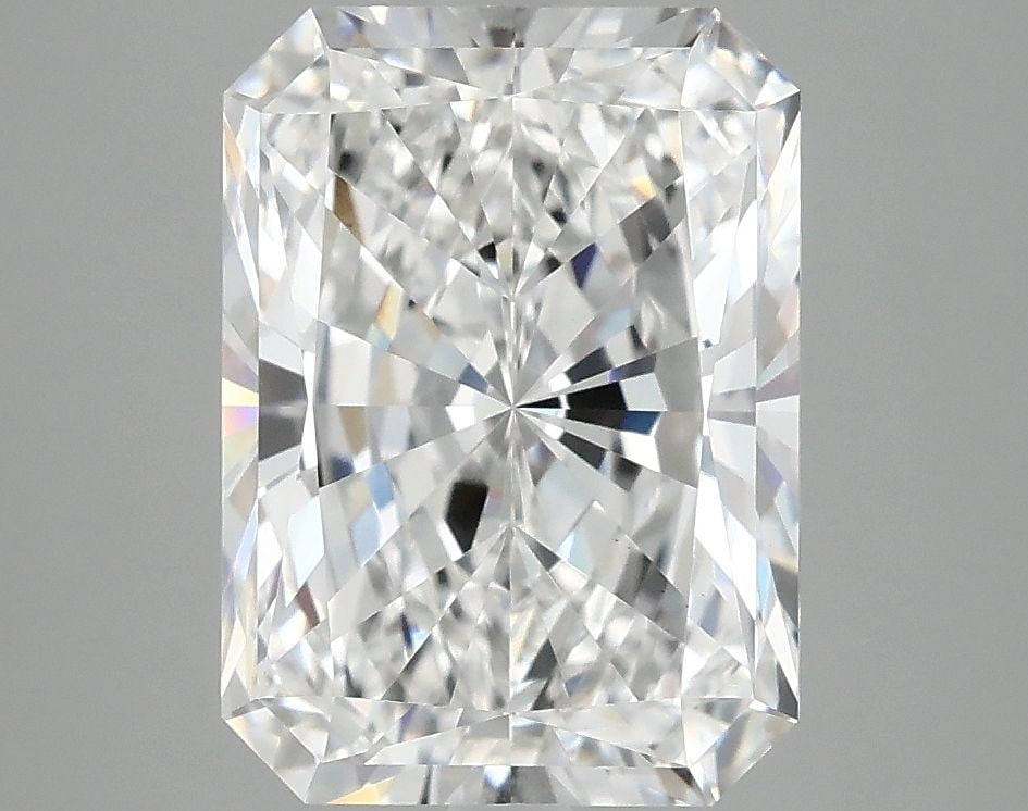 Loose Lab Diamond - IGI Radiant 4.07ct E VS1: Loose Lab Diamond - IGI Radiant 4.07ct E VS1 This listing features Loose Lab Diamond - IGI Radiant 4.07ct E VS1. Item specifics are provided below. Item Specifics: Source: This Is A Real Diamond