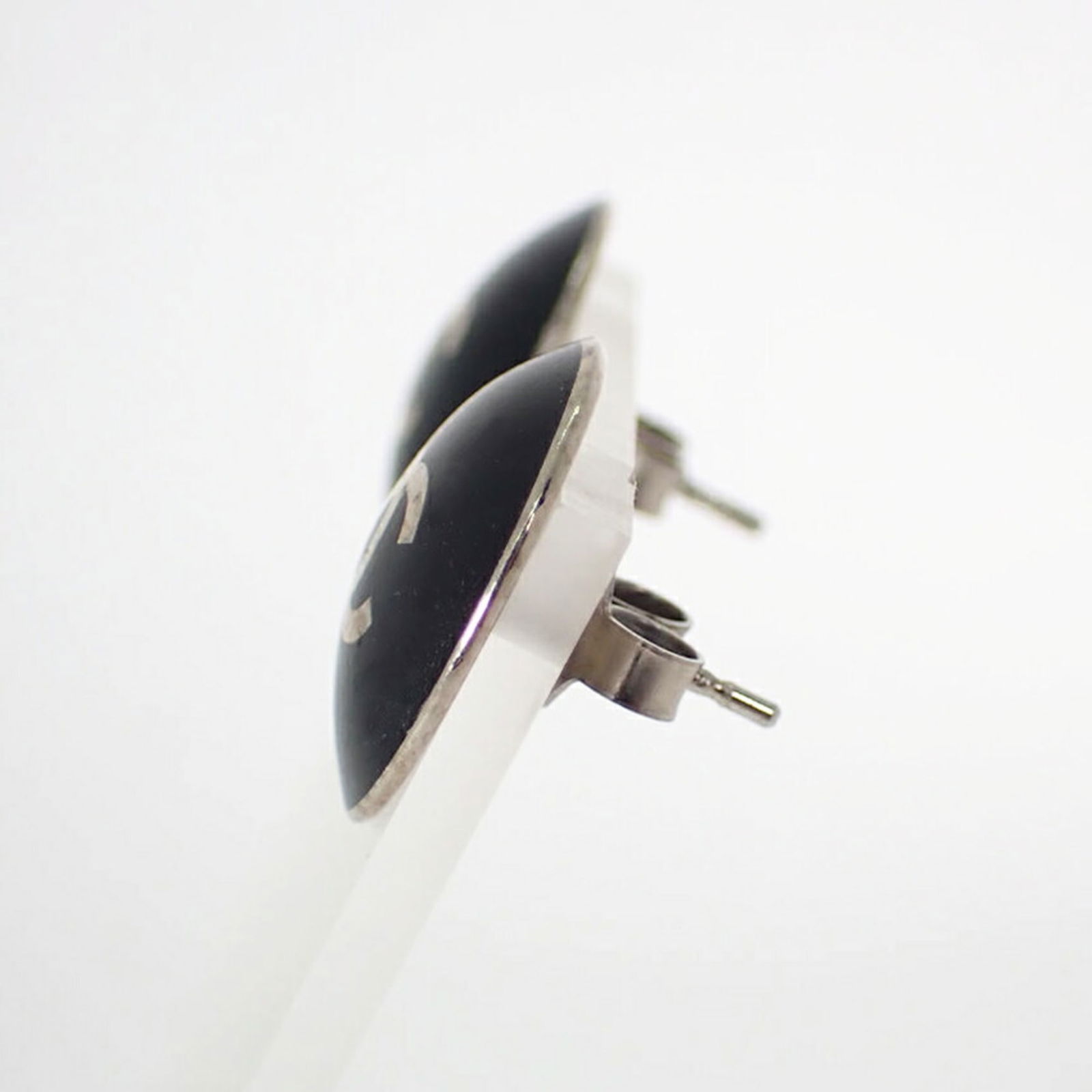 Plating Chanel Stud Earrings Gold - 6