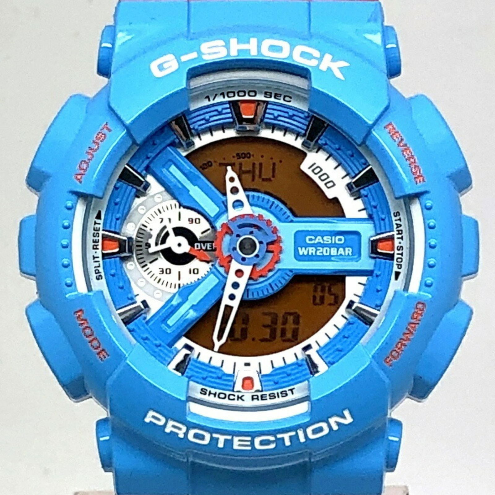 Wristwatch Casio: Wristwatch Casio This listing features Wristwatch Casio. Item specifics are provided below. Item Specifics: Brand: Casio Type: Wristwatch Gender: Men Display: Analog, Digital Color: Light Blue, Orange