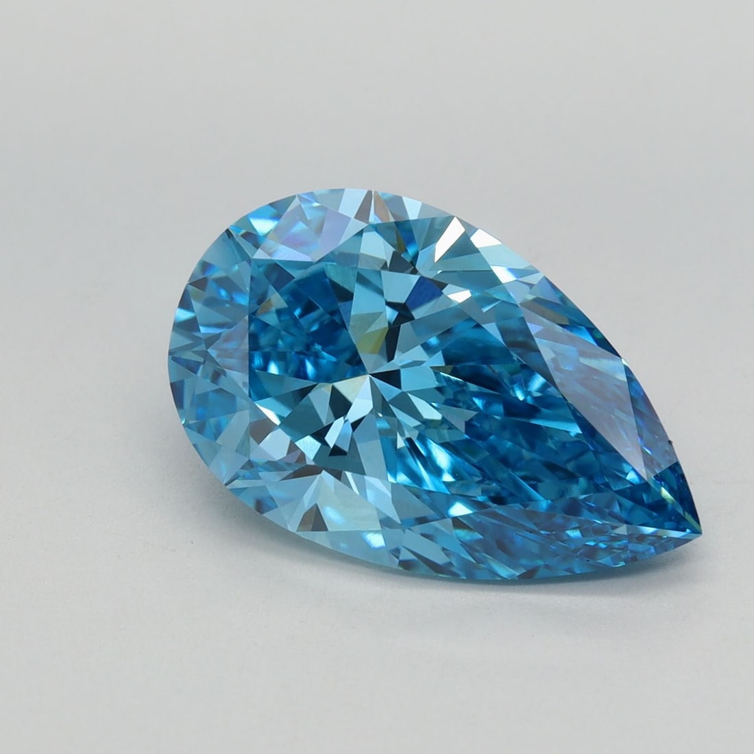Loose Lab Diamond - IGI Pear 3.76ct Fancy Vivid Blue VVS2: Loose Lab Diamond - IGI Pear 3.76ct Fancy Vivid Blue VVS2 This listing features Loose Lab Diamond - IGI Pear 3.76ct Fancy Vivid Blue VVS2. Item specifics are provided below. Item Specifics: Source: