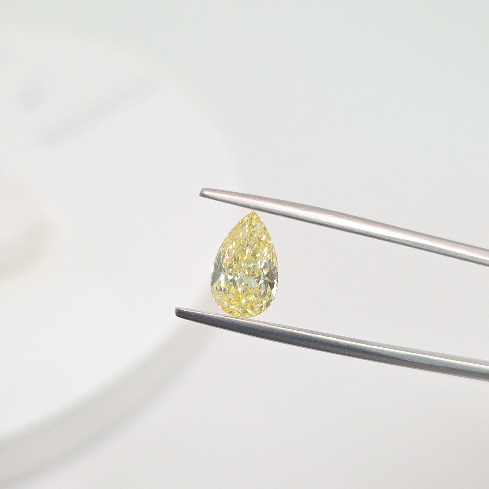 Loose Lab Diamond - IGI Pear 1.58ct Fancy Intense Yellow VS1: Loose Lab Diamond - IGI Pear 1.58ct Fancy Intense Yellow VS1 This listing features Loose Lab Diamond - IGI Pear 1.58ct Fancy Intense Yellow VS1. Item specifics are provided below. Item Specifics: