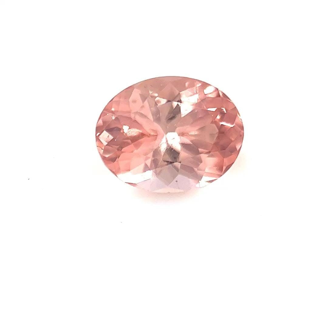 Loose Tourmaline Gemstone - Oval 1.1ct Pink SI: Loose Tourmaline Gemstone - Oval 1.1ct Pink SI This listing features Loose Tourmaline Gemstone - Oval 1.1ct Pink SI. Item specifics are provided below. Item Specifics: Type: Tourmaline Carat: 1.1