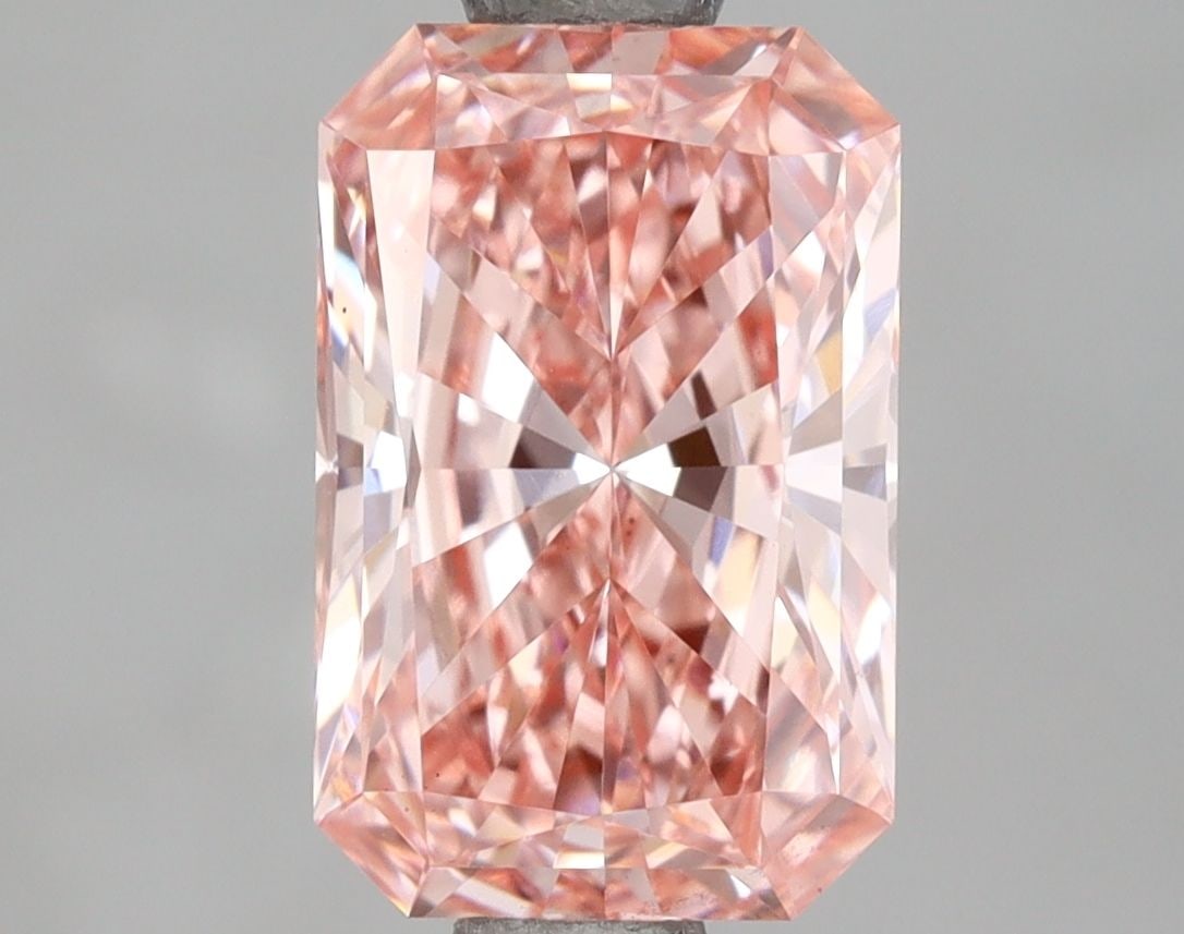 Loose Lab Diamond - IGI Radiant 1.6ct Fancy Vivid Pink VS1: Loose Lab Diamond - IGI Radiant 1.6ct Fancy Vivid Pink VS1 This listing features Loose Lab Diamond - IGI Radiant 1.6ct Fancy Vivid Pink VS1. Item specifics are provided below. Item Specifics: