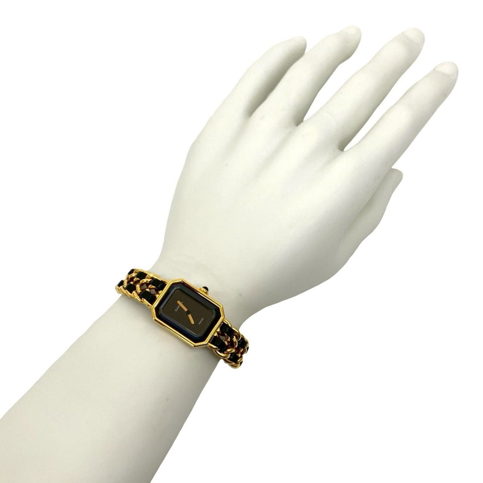 Wristwatch Chanel: Wristwatch Chanel This listing features Wristwatch Chanel. Item specifics are provided below. Item Specifics: Brand: Chanel Type: Wristwatch Gender: Women Material (Case): Stainless Steel Material (Ba