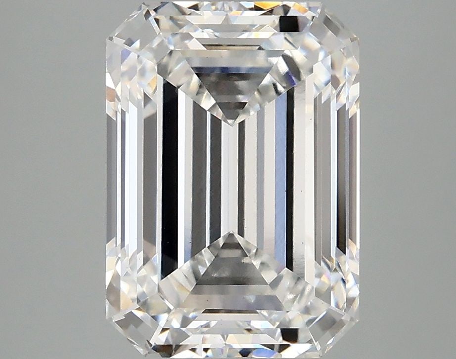 Loose Lab Diamond - IGI Emerald 4.1ct E VS1: Loose Lab Diamond - IGI Emerald 4.1ct E VS1 This listing features Loose Lab Diamond - IGI Emerald 4.1ct E VS1. Item specifics are provided below. Item Specifics: Source: This Is A Real Diamond Grown