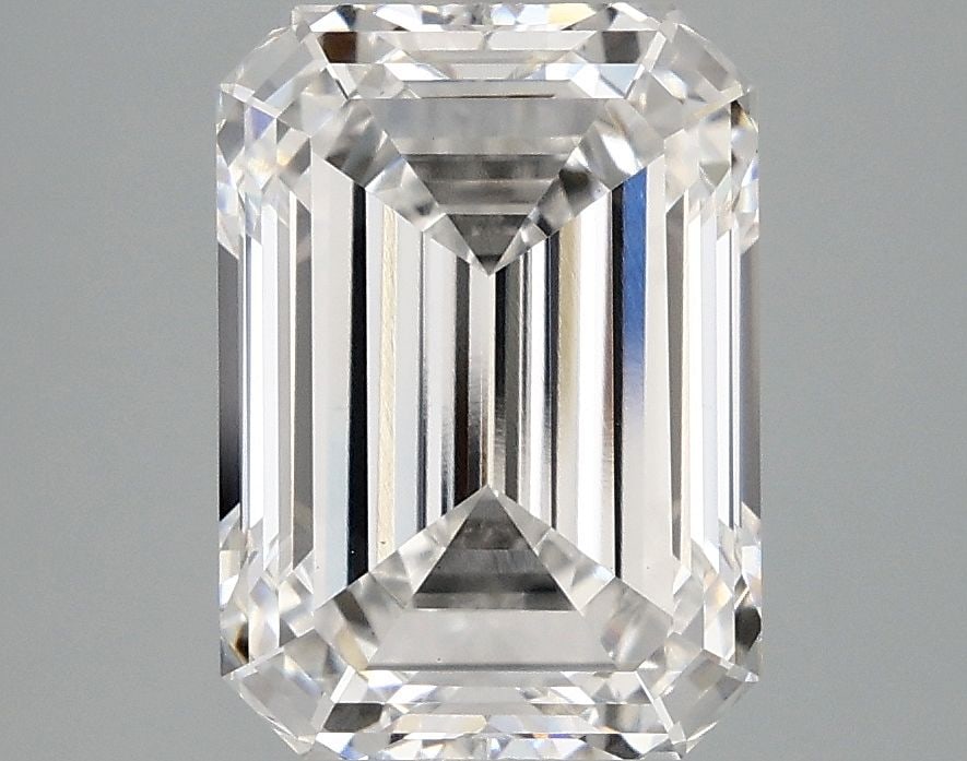 Loose Lab Diamond - IGI Emerald 4.1ct E VS1: Loose Lab Diamond - IGI Emerald 4.1ct E VS1 This listing features Loose Lab Diamond - IGI Emerald 4.1ct E VS1. Item specifics are provided below. Item Specifics: Source: This Is A Real Diamond Grown