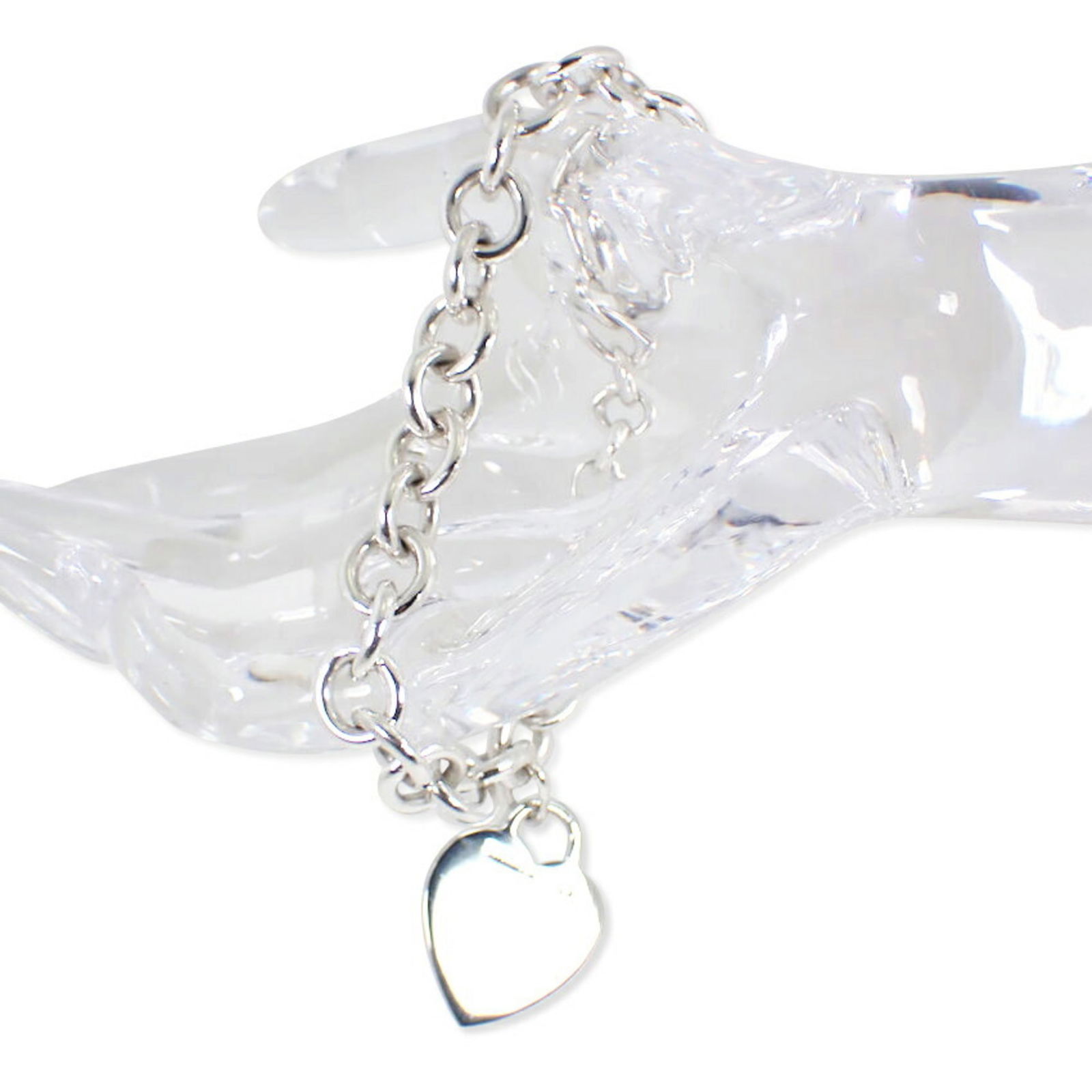 925 Tiffany Charm Bracelet Sterling Silver: 925 Tiffany Charm Bracelet Sterling Silver This listing features 925 Tiffany Charm Bracelet Sterling Silver. Item specifics are provided below. Item Specifics: Brand: Tiffany Type: Charm Bracelet